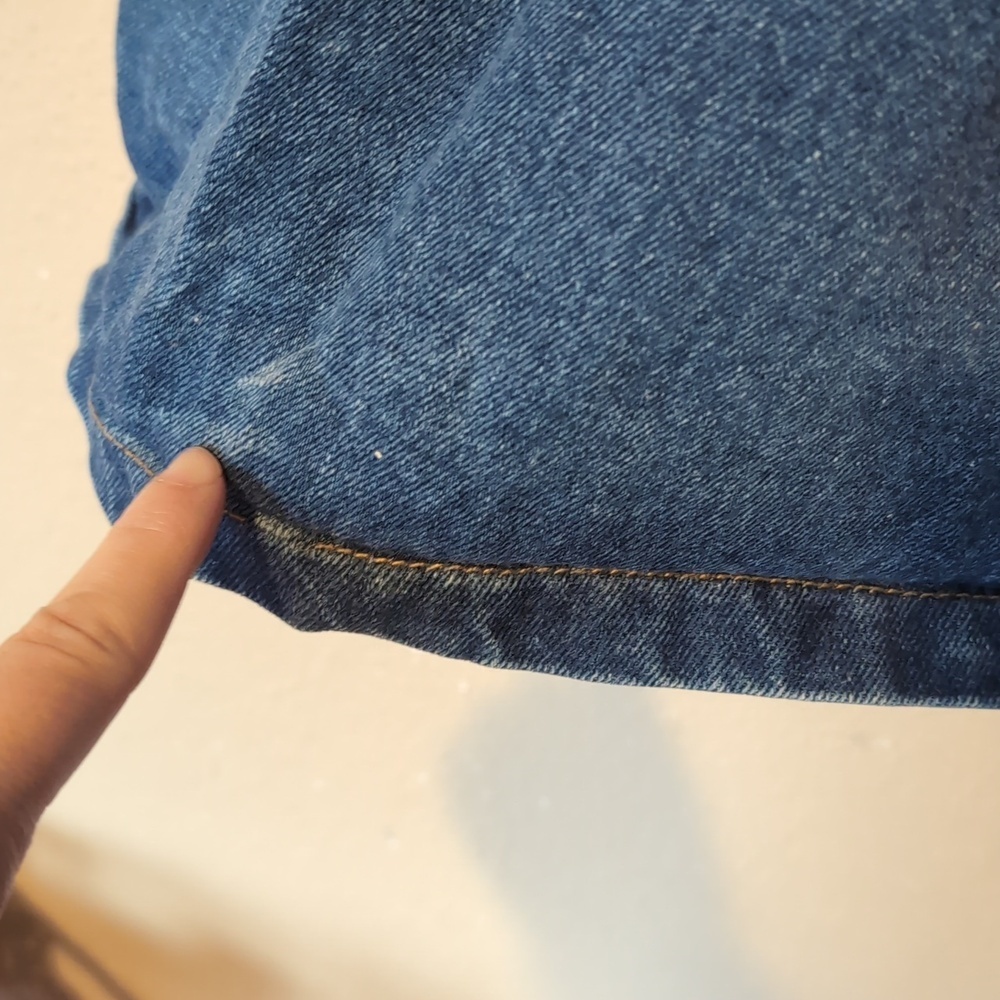 Girls Sleeveless Denim Pocket Dress - Picture 3 of 5